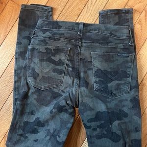 Camo Hudson jeans